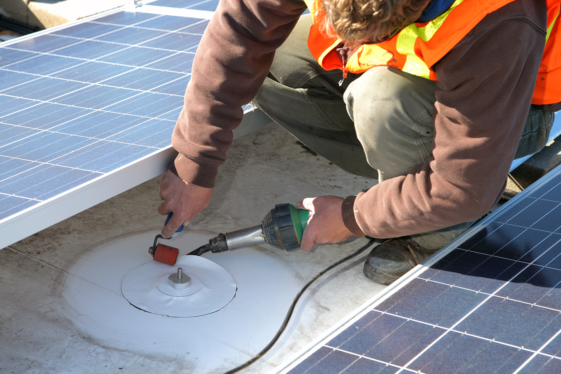 Solar Roof Integration for Commercial Buildings in El Paso, TX
